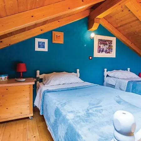3 Bedroom Gorgeous In * Marcana